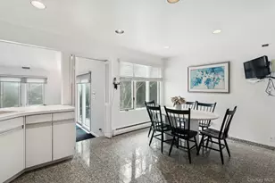 987 South End, Woodmere, NY 11598 - Photo 15