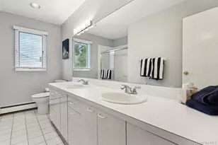 987 South End, Woodmere, NY 11598 - Photo 27