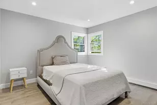 7 Harvard Dr, Hampton Bays, NY 11946 - Photo 11