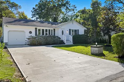 7 Harvard Drive, Hampton Bays, NY 11946 - Photo 3