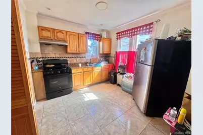 85-05 91 St, Woodhaven, NY 11421 - Photo 11