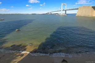 166-41 Powells Cove Blvd, Whitestone, NY 11357 - Photo 21