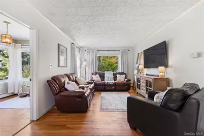 1645 Amazon Road #1645, Mohegan Lake, NY 10547 - Photo 9