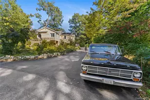 1645 Amazon Rd, Mohegan Lake, NY 10547 - Photo 41