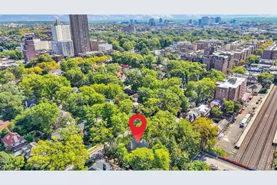 81-26 Austin Street, Kew Gardens, NY 11415 - Photo 23