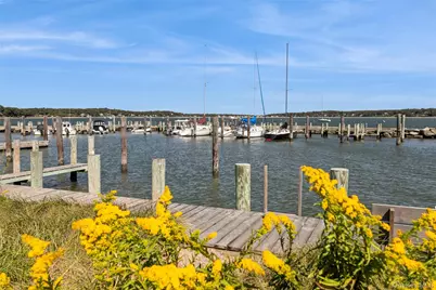 240 Wicks Road, New Suffolk, NY 11956 - Photo 33