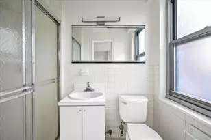 70-25 Yellowstone Blvd, Forest Hills, NY 11375 - Photo 29