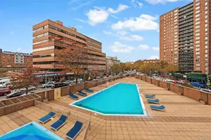 70-25 Yellowstone Blvd, Forest Hills, NY 11375 - Photo 11