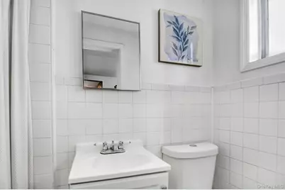 196 S Franklin Street, Hempstead, NY 11550 - Photo 13