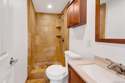 3088 Mullan Place, Bronx, NY 10465 - Photo 15