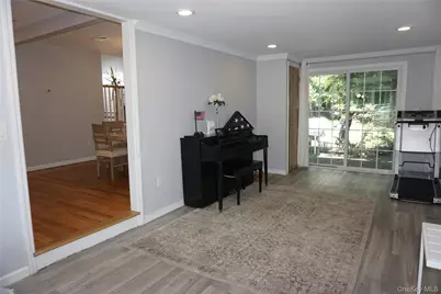 15 Greenridge Way, Spring Valley, NY 10977 - Photo 11