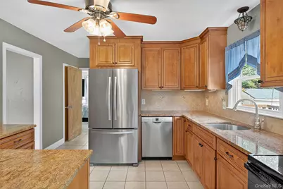 34 Capital Drive, Washingtonville, NY 10992 - Photo 13