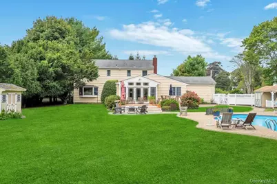 375 Ocean Avenue, Islip, NY 11751 - Photo 31