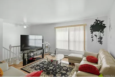 19 Hawk Lane, Poughkeepsie, NY 12601 - Photo 5