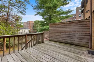 311 Hayward Ave, Fleetwood, NY 10552 - Photo 27