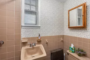 311 Hayward Ave, Fleetwood, NY 10552 - Photo 11