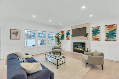 10 Beth Lane, Plainview, NY 11803 - Photo 13