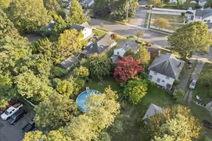 91 Ireland Pl, Amityville, NY 11701 - Photo 33