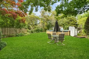 91 Ireland Pl, Amityville, NY 11701 - Photo 29