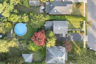 91 Ireland Pl, Amityville, NY 11701 - Photo 35