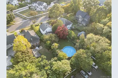 91 Ireland Place, Amityville, NY 11701 - Photo 31