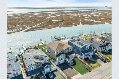 3692 Ocean Avenue, Seaford, NY 11783 - Photo 3