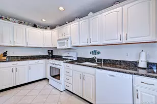 315 Erik Dr, Setauket, NY 11733 - Photo 21