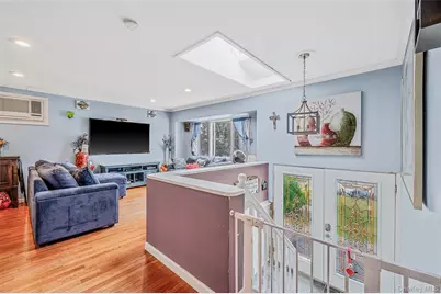 46 W Willow Street, Brentwood, NY 11717 - Photo 3