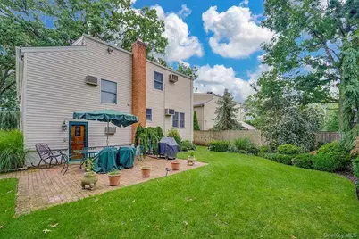 56 Adair Court, Malverne, NY 11565 - Photo 25