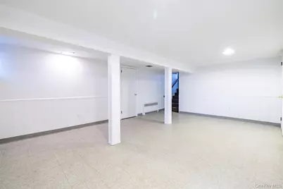 56 Adair Court, Malverne, NY 11565 - Photo 21