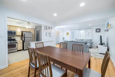 56 Adair Court, Malverne, NY 11565 - Photo 7