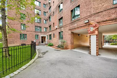1651 Metropolitan Avenue #3E, Bronx, NY 10462 - Photo 13