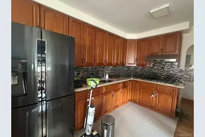 6-20 127th Street, College Point, NY 11356 - Photo 5