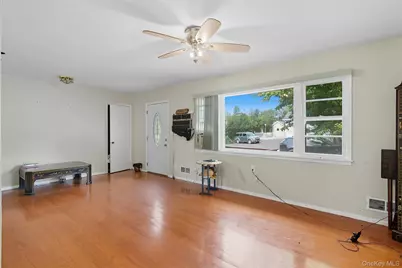 40 Flemming Drive, Newburgh, NY 12550 - Photo 5