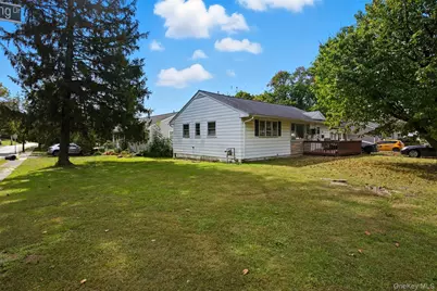 40 Flemming Drive, Newburgh, NY 12550 - Photo 17