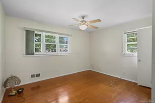 40 Flemming Dr, Newburgh, NY 12550 - Photo 11