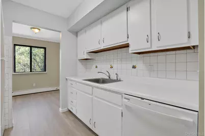 2104 Cherry Hill Drive, Poughkeepsie, NY 12603 - Photo 7