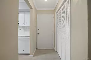 2104 Cherry Hill Dr, Poughkeepsie, NY 12603 - Photo 5