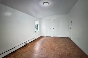 187-15 Tioga Dr, Saint Albans, NY 11412 - Photo 5