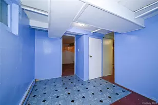 5-98 Beach 19th St, Far Rockaway, NY 11691 - Photo 3