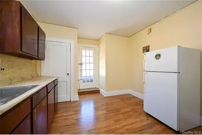 598 Beach 19th Street, Far Rockaway, NY 11691 - Photo 15