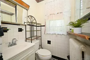 5-98 Beach 19th St, Far Rockaway, NY 11691 - Photo 9