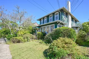 5-98 Beach 19th St, Far Rockaway, NY 11691 - Photo 19