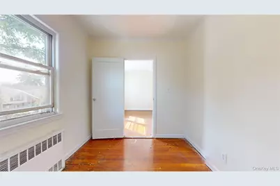 124-01 Hillside Avenue, Kew Gardens, NY 11415 - Photo 19