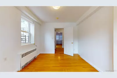 124-01 Hillside Avenue, Kew Gardens, NY 11415 - Photo 11