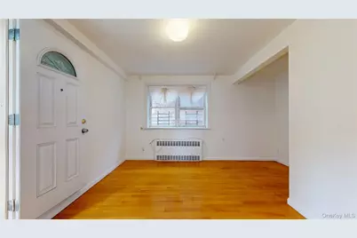 124-01 Hillside Avenue, Kew Gardens, NY 11415 - Photo 5