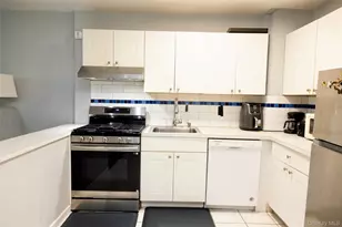 3200 Netherland Ave, Bronx, NY 10463 - Photo 5