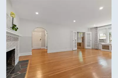 270 Bronxville Road #B43, Bronxville, NY 10708 - Photo 7