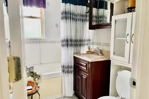 117-28 146th St, Jamaica, NY 11436 - Photo 13