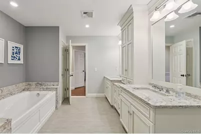 39 Oxford Drive, Montebello, NY 10901 - Photo 25